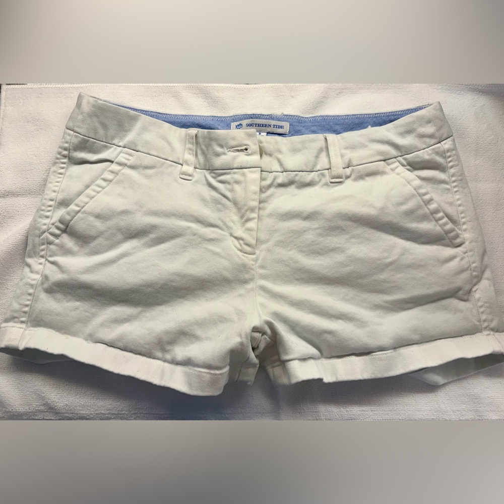 Southern Tide White Chino Shorts Size 8 Preppy Coastal Stretch Cuffed